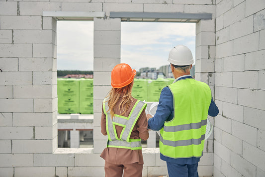 Jak wycinać otwory okienne w gazobetonie? Budowa domu 2025