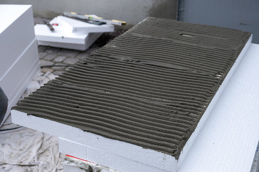 Klej do styropianu: Kluczowy element ocieplenia domu w 2025 roku